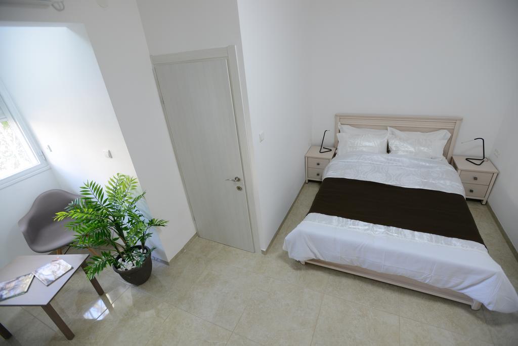 Olga Beach Apartments Haifa Eksteriør billede
